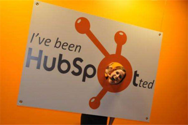 从生存到扩张：HubSpot用了这四条秘诀